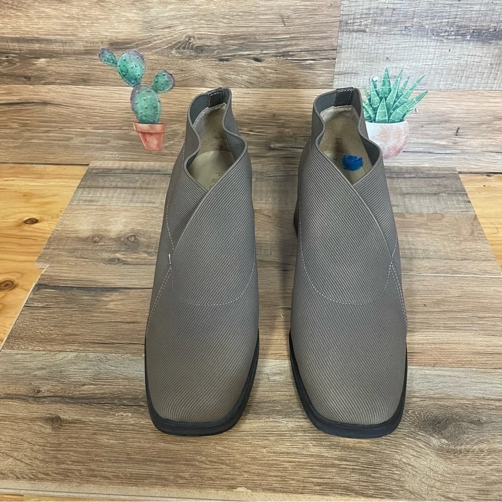 Vintage Pazzo square heel slip on ankle boots tan - Picture 2 of 11